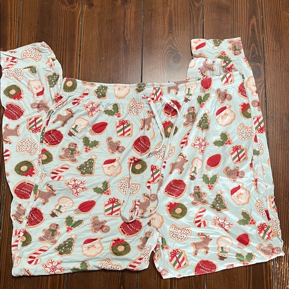 Caden Lane Holiday Print Pajama Bottoms